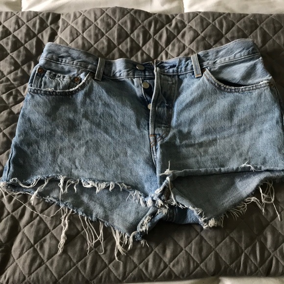 501 Levi shorts - Picture 1 of 4